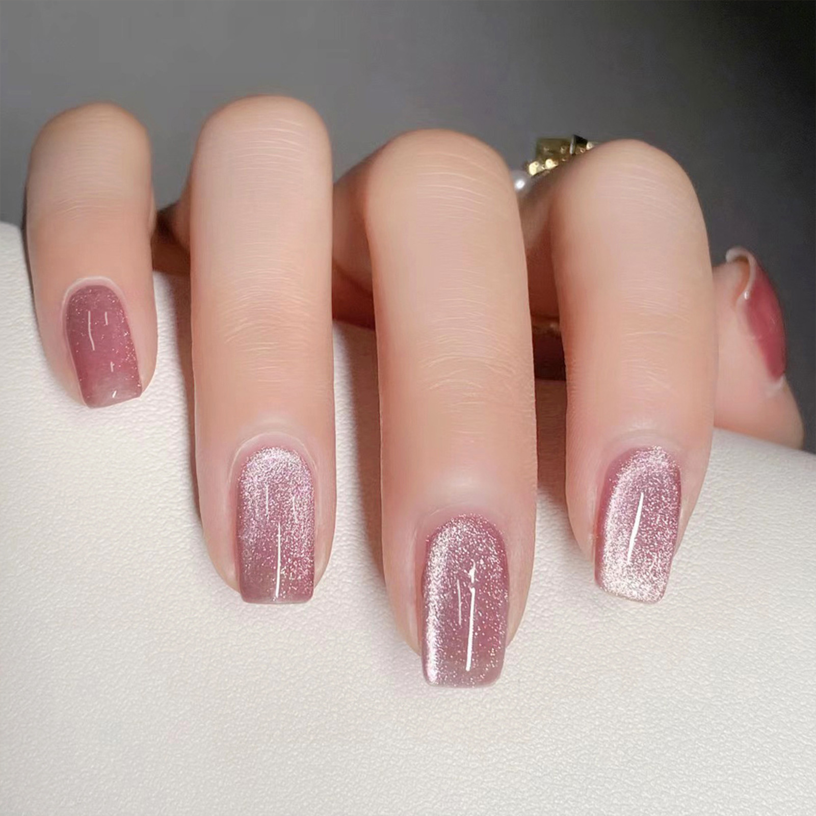 Nail Art Cat Eye Pink - 24szt Różowe błyszczące paznokcie do wciskania