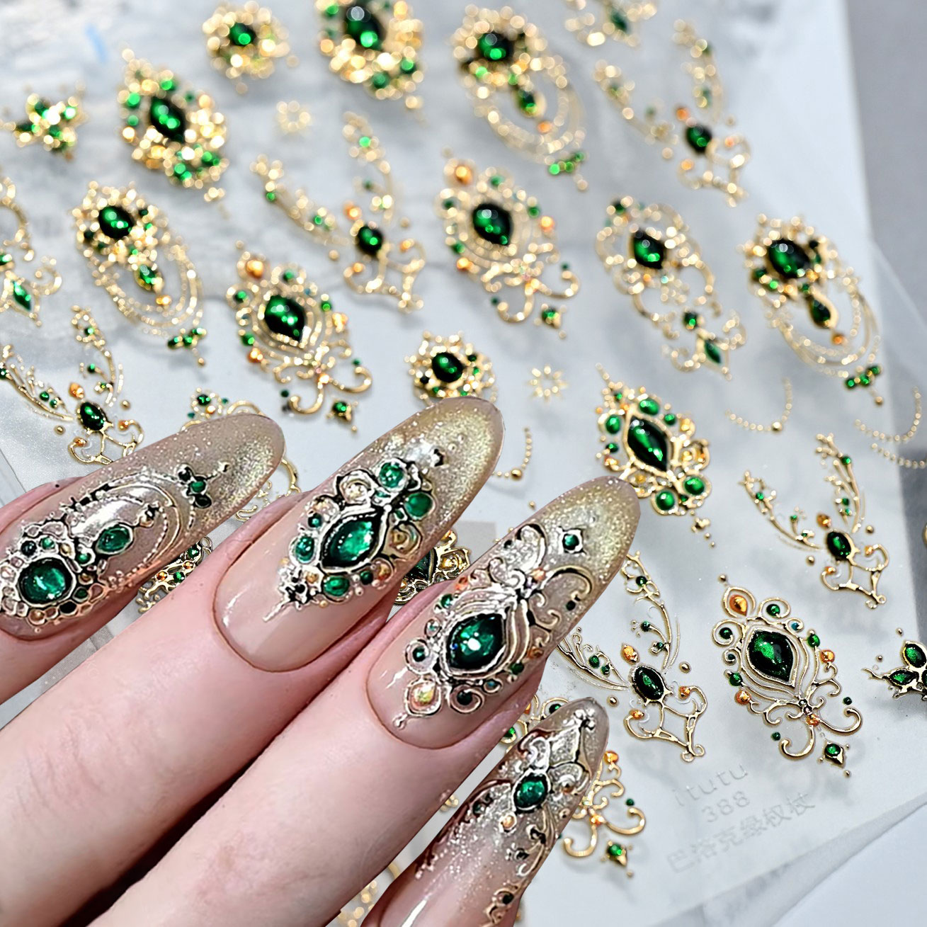 Naklejki na paznokcie 5D z efe – Nail Art Emerald Green recenzja i cena