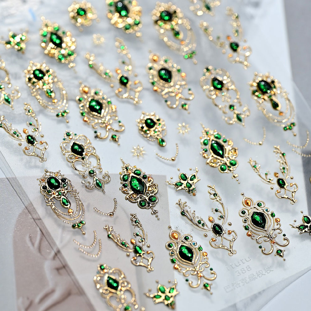 Naklejki na paznokcie 5D z efe – Nail Art Emerald Green recenzja i cena
