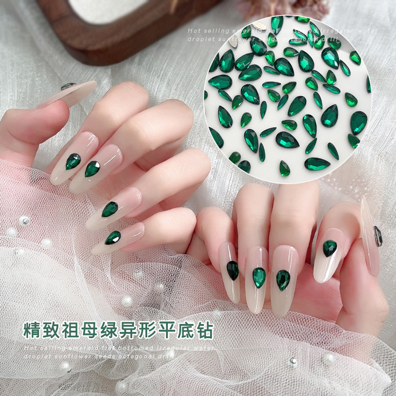 50 sztuk ciemnozielony płaski  – Nail Art Emerald Green recenzja i cena