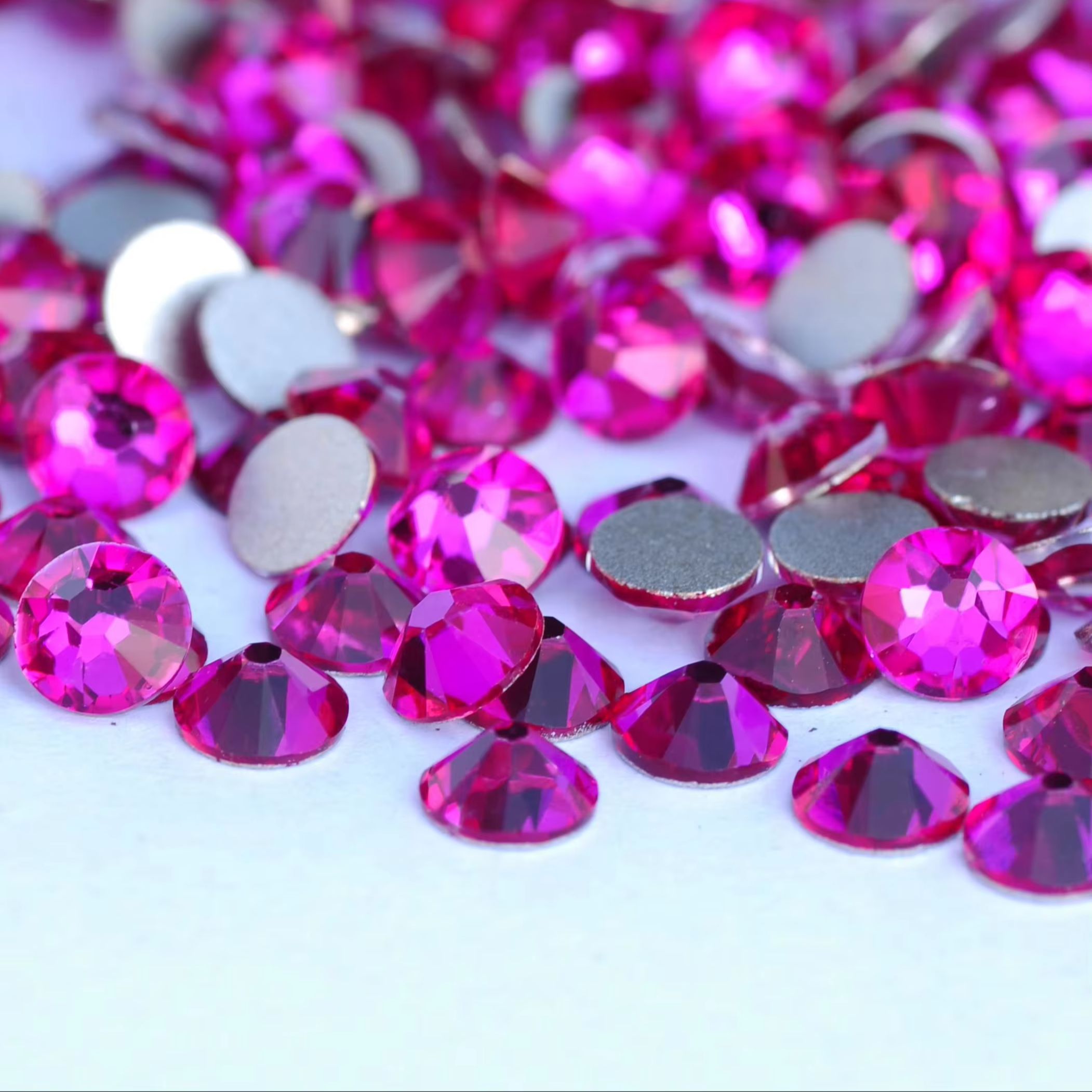 Kryształki fuksjowe SS16-SS30  – Nail Art Fuchsia recenzja i cena